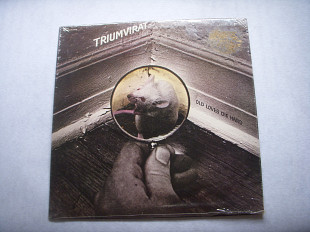 Triumvirat ( запечатан )