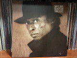 Miles David - Decoy