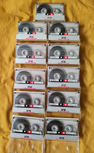 Аудіо касети SONY HF-90