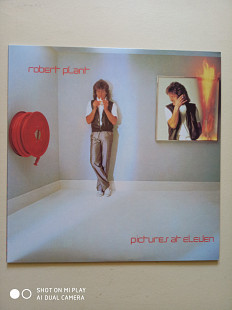 Robert Plant Pictures at eleven Jap