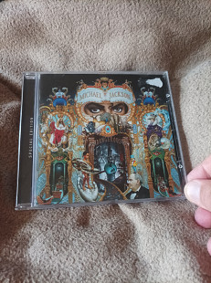 Michael Jackson – Dangerous