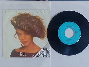Kylie Minogue The loco-motion- Its no secret-I should be so lucky-Got to be cartain. single