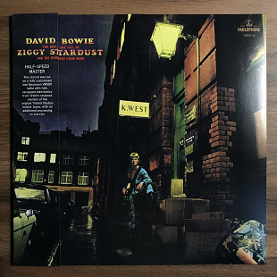 David Bowie – The Rise And Fall Of Ziggy Stardust And The Spiders From Mars