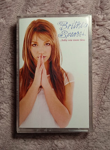 Britney Spears -Baby one more time