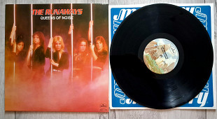 THE RUNAWAYS ( LITA FORD.JOAN JETT ) QUEENS OF NOISE ( MERCURY SRM-1-1126 ) 1977 USA