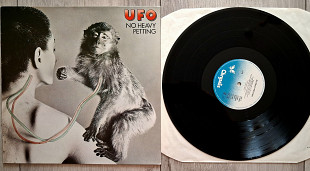 UFO NO HEAVY PETTING ( CHRYSALIS 202 696 A2/B2 ) 1976 GER