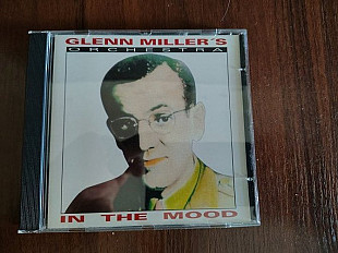 Glenn Miller's Orchestra* ‎– In The Mood
