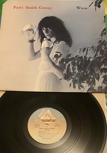 Patti Smith Group – Wave -79