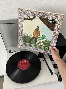 Tom Jones – Green, Green Grass of Home (Decca, England, 1967, mono), VG+