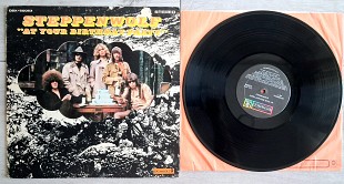 STEPPENWOLF ( PSYCH, BLUES ROCK ) AT YOUR BIRTHDAY PARTY ( DUNHILL / ABC DS-50053 A/B ) G/F DIE CUT C