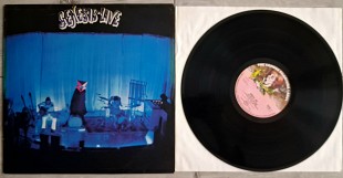 GENESIS ( PROG ROCK ) LIVE ( CHARISMA CLASS 1 A1U/B1U ) 1973 ENGL