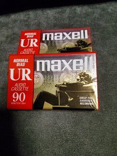 MAXELL UR 90 2 штуки