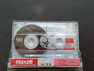 Maxell UR 90