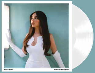 Madison Beer - Silence Between Songs (Limited Edition) (White Coloured) (LP)