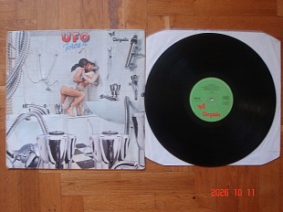 UFO Force It и UFO (5) – UFO 2 - Flying - One Hour Space Rock And UFO 1