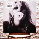 Miley Cyrus – Bass Persuades (LP, Indie Exclusive, Gatefold, Apple Red Vinyl)