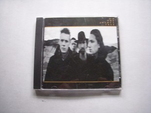 U 2 ( USA )
