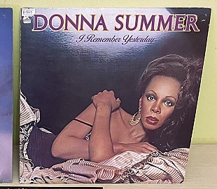 Donna Summer – I Remember Yesterday (5-й альбом), 1977, Groovy – GR 9003, Holland (EX, ЕХ+/ЕХ+) - 450