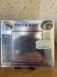 Uriah Heep – Look At Yourself