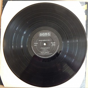 Black Sabbath – Vol 4 (UK, 1976, NEMS – NEL 6005)