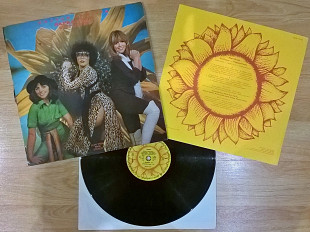 Neoton Familia / Neoton Family (Napraforgo) 1979. (LP). 12. Vinyl. Пластинка. Hungary.